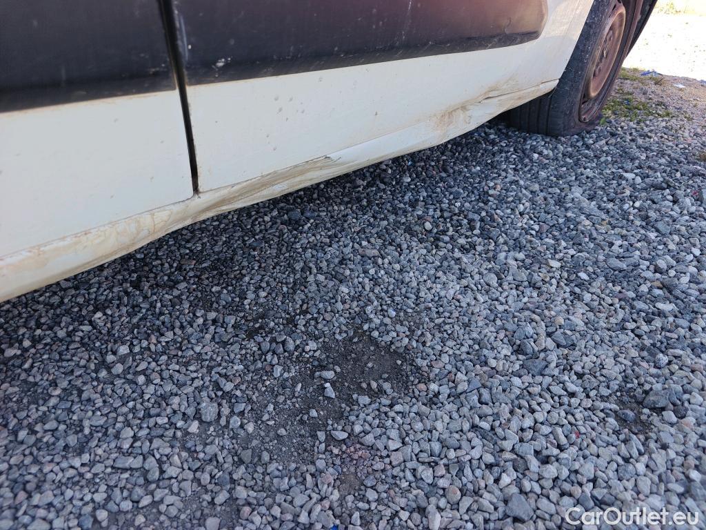  Peugeot  Partner PEUGEOT  / 2018 / 3P / furgón derivado de turismo Pro Standard 600kg BlueHDi 73kW (CX) #10