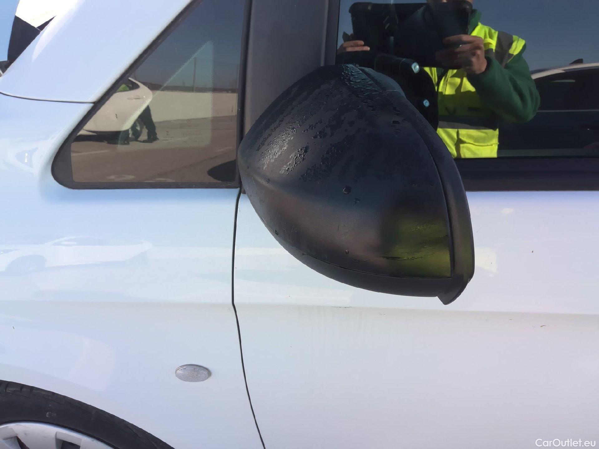  Mercedes  Vito  Furgón 109/110/111/114 CDI FWD Larga (447.603) 1.7 135CV MT6 E6dT #20