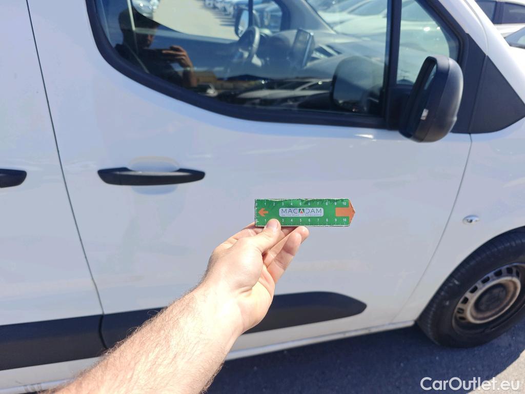  Opel  Combo OPEL  / 2018 / 3P / furgón derivado de turismo 1.5 TD 75kW (100CV) Express L H1 650kg (AC) #59