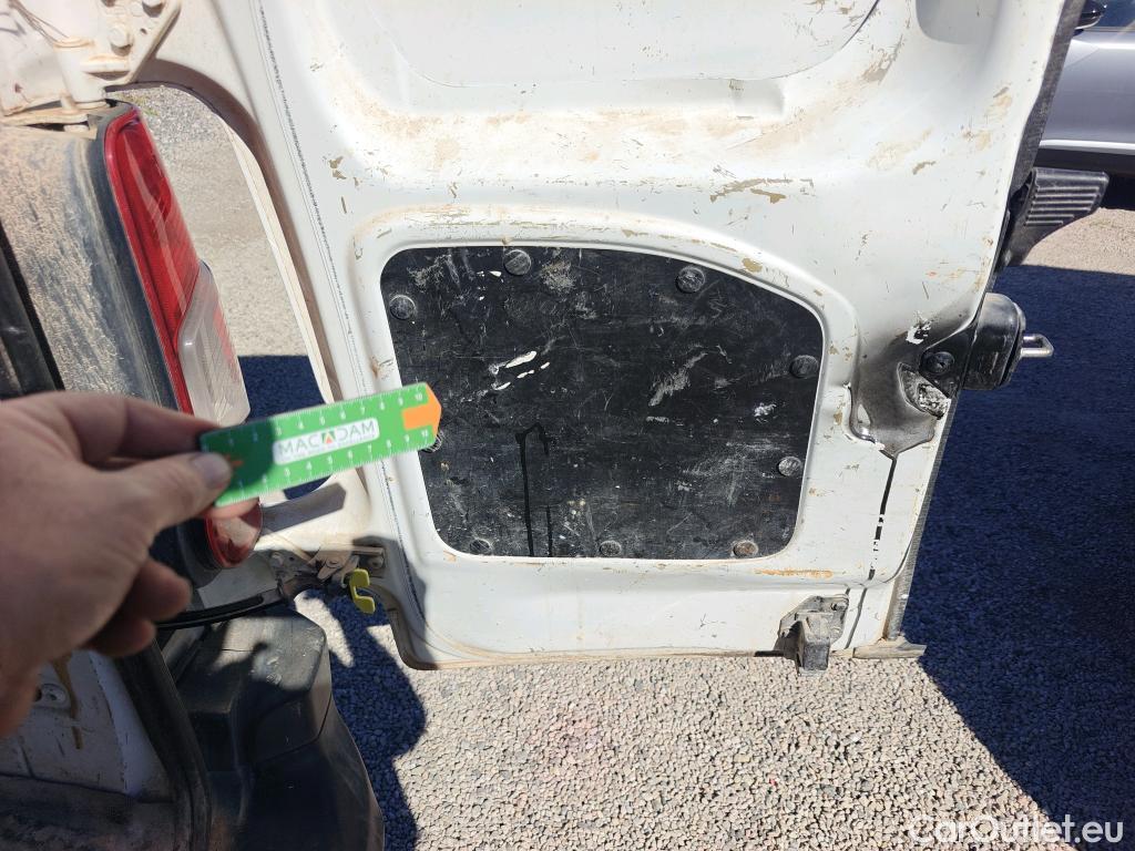  Peugeot  Partner PEUGEOT  / 2018 / 3P / furgón derivado de turismo Pro Standard 600kg BlueHDi 73kW (CX) #12