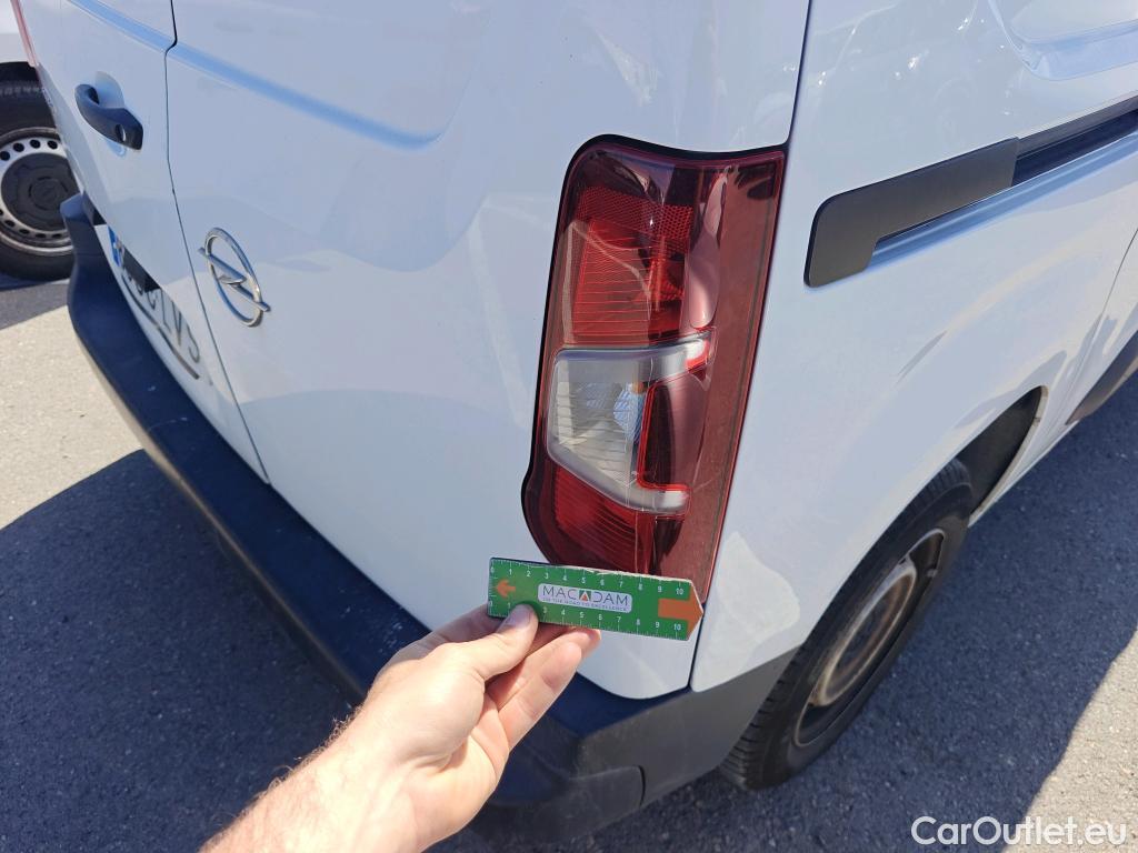  Opel  Combo OPEL  / 2018 / 3P / furgón derivado de turismo 1.5 TD 75kW (100CV) Express L H1 650kg (AC) #18