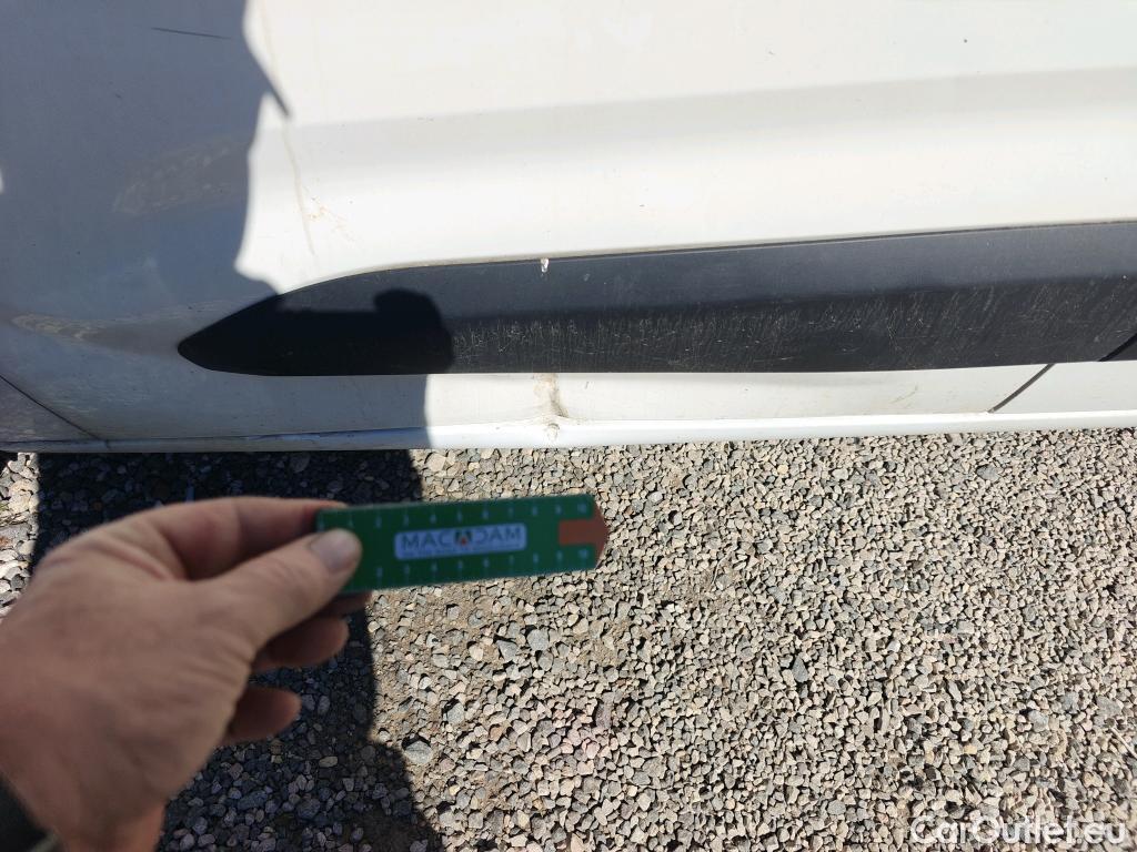  Peugeot  Partner PEUGEOT  / 2018 / 3P / furgón derivado de turismo Pro Standard 600kg BlueHDi 73kW (CX) #39