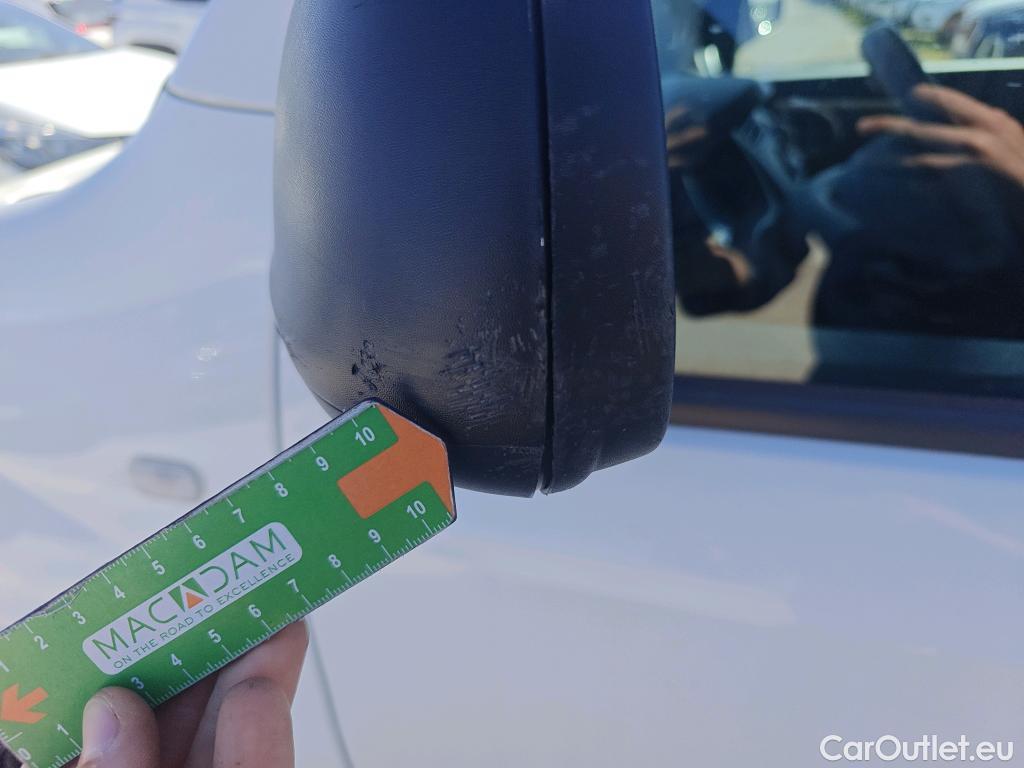  Renault  Kangoo RENAULT  Furgón/2013/3P/furgón derivado de turismo Profesional dCi 55 kW (75 CV) #52