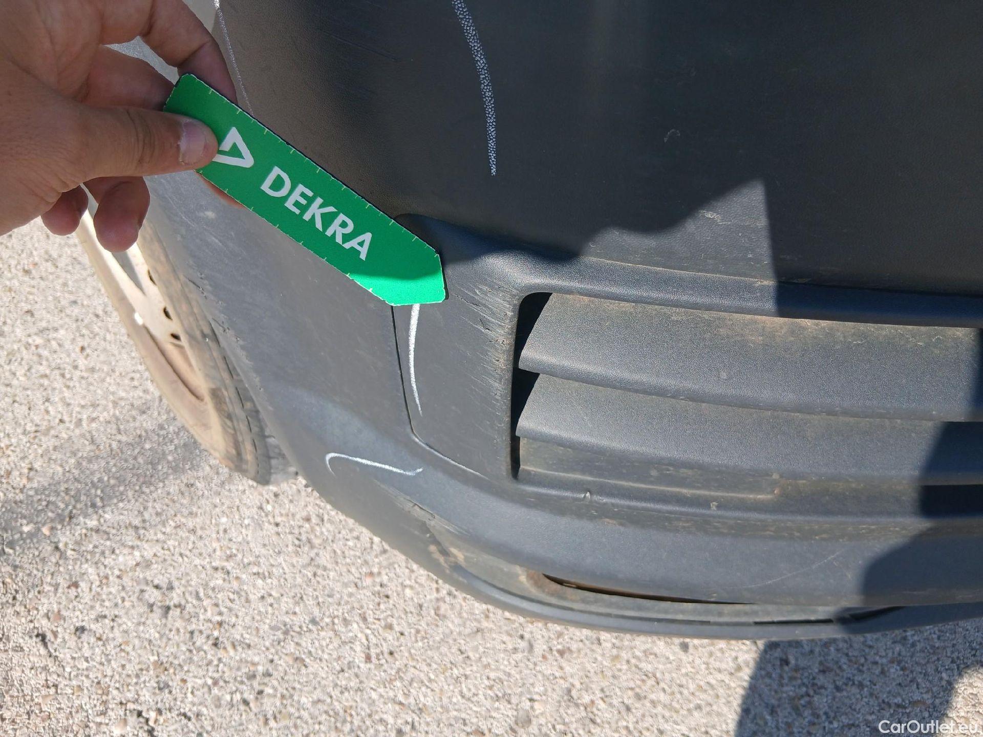  Volkswagen  Transporter VOLKSWAGEN  / 2015 / 4P / furgón Furgón Corto TN 2.0 TDI 110kW BMT 4Mot #5