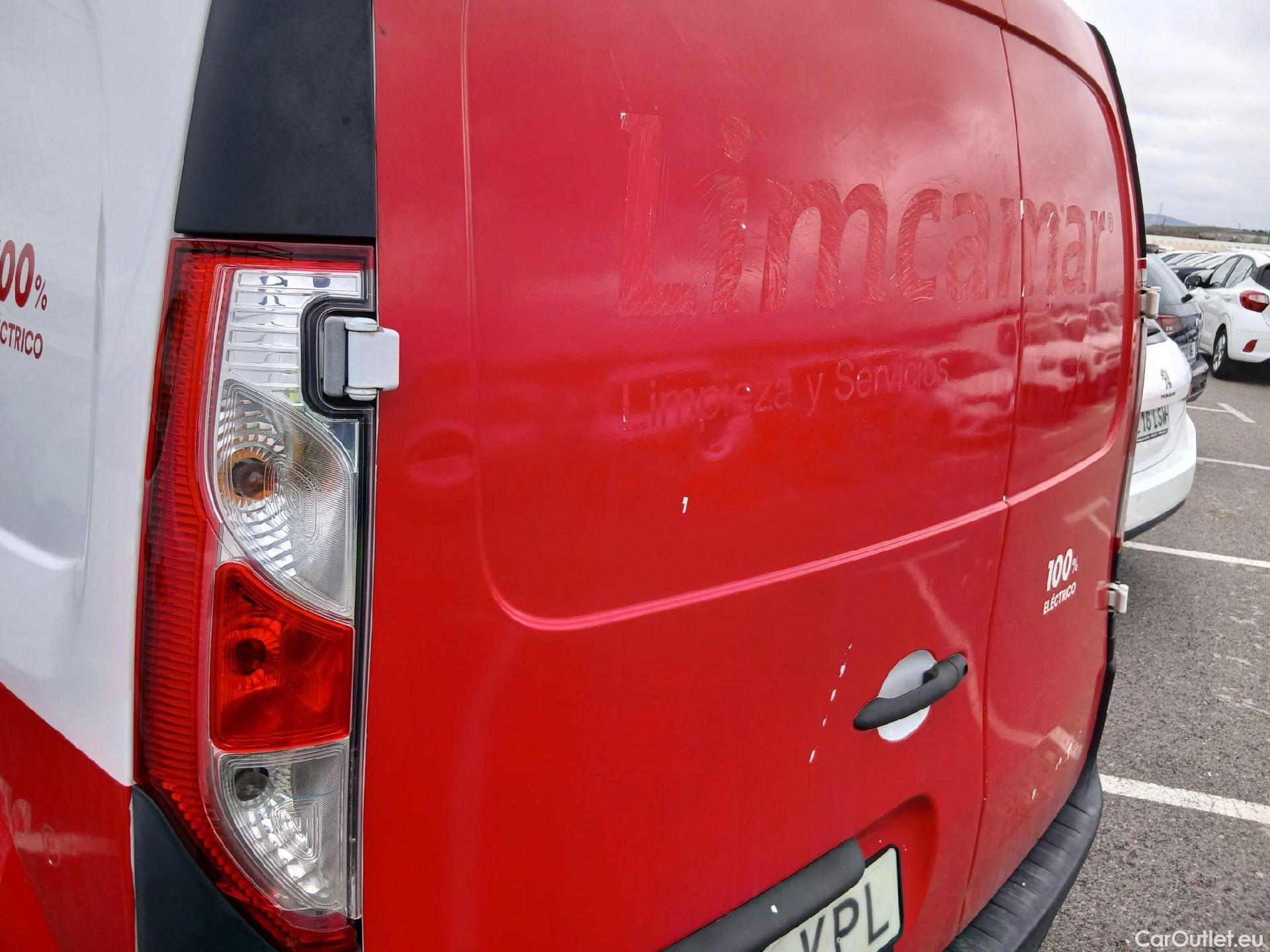  Renault  Kangoo RENAULT  Furgón/2013/3P/furgón derivado de turismo Profesional dCi 66kW (90CV) Euro 6 #26