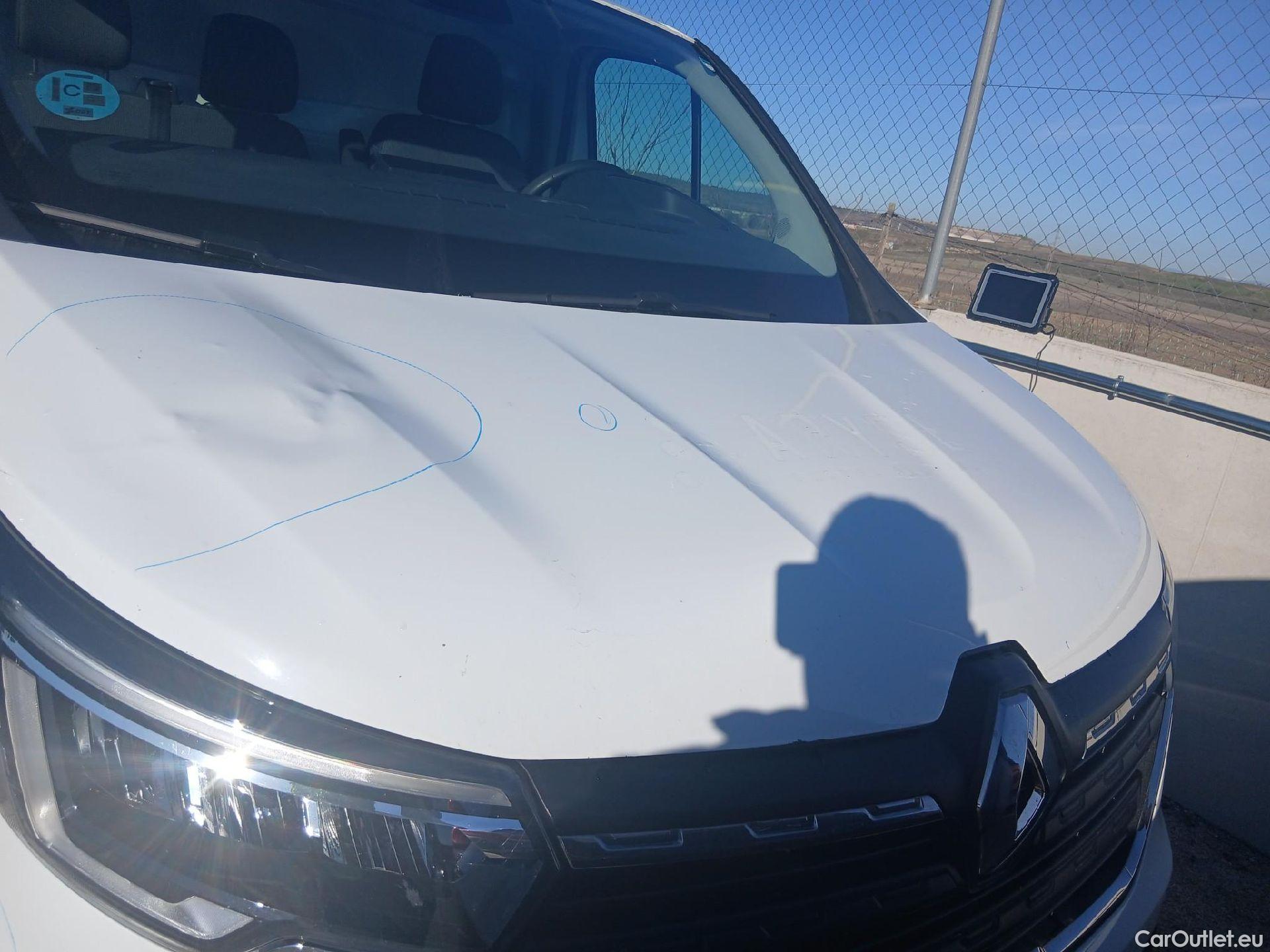  Renault  Trafic RENAULT  / 2021 / 4P / furgón Furgón L1H1 Blue dCi 96 Kw (130 CV) CUA #21