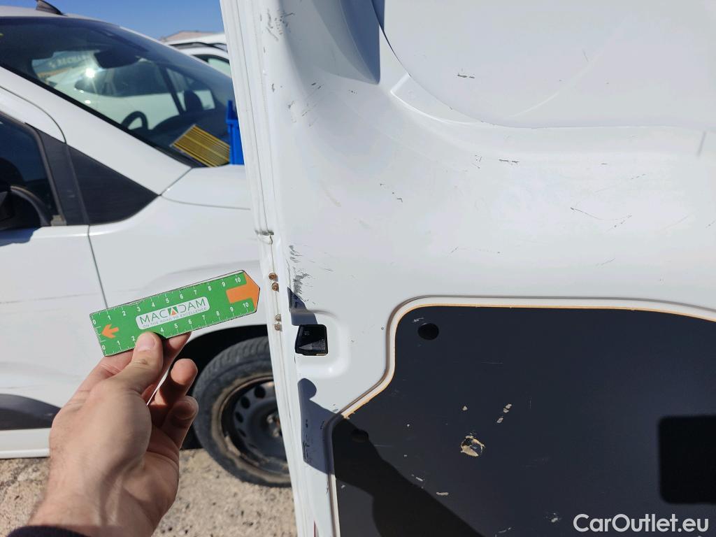  Renault  Kangoo RENAULT  Furgón/2013/3P/furgón derivado de turismo Profesional dCi 55 kW (75 CV) #18