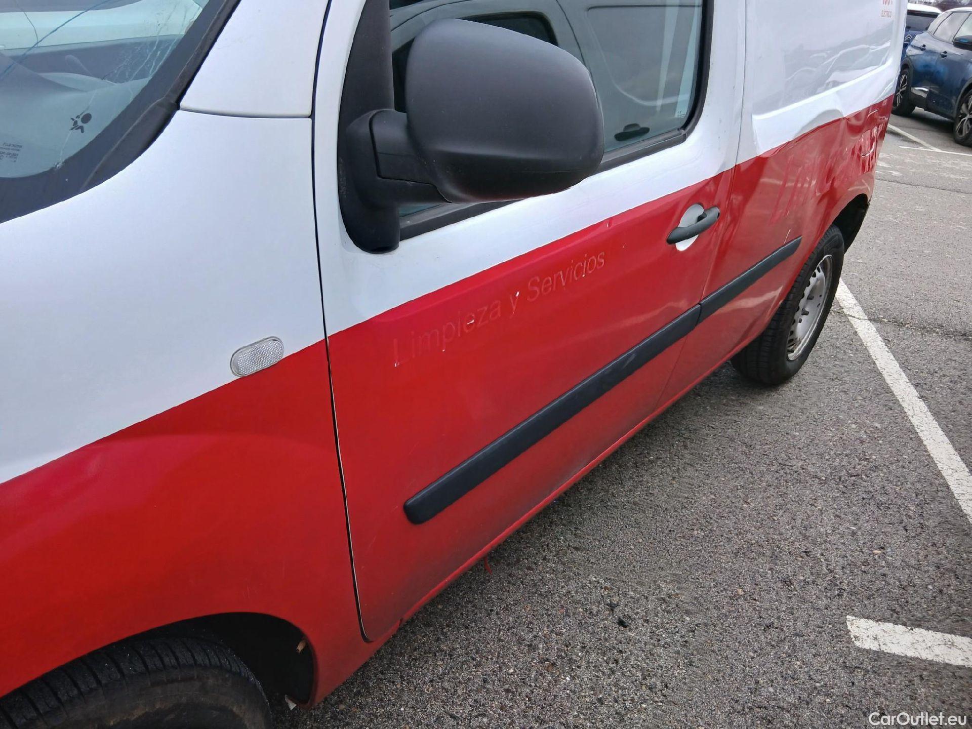  Renault  Kangoo RENAULT  Furgón/2013/3P/furgón derivado de turismo Profesional dCi 66kW (90CV) Euro 6 #18