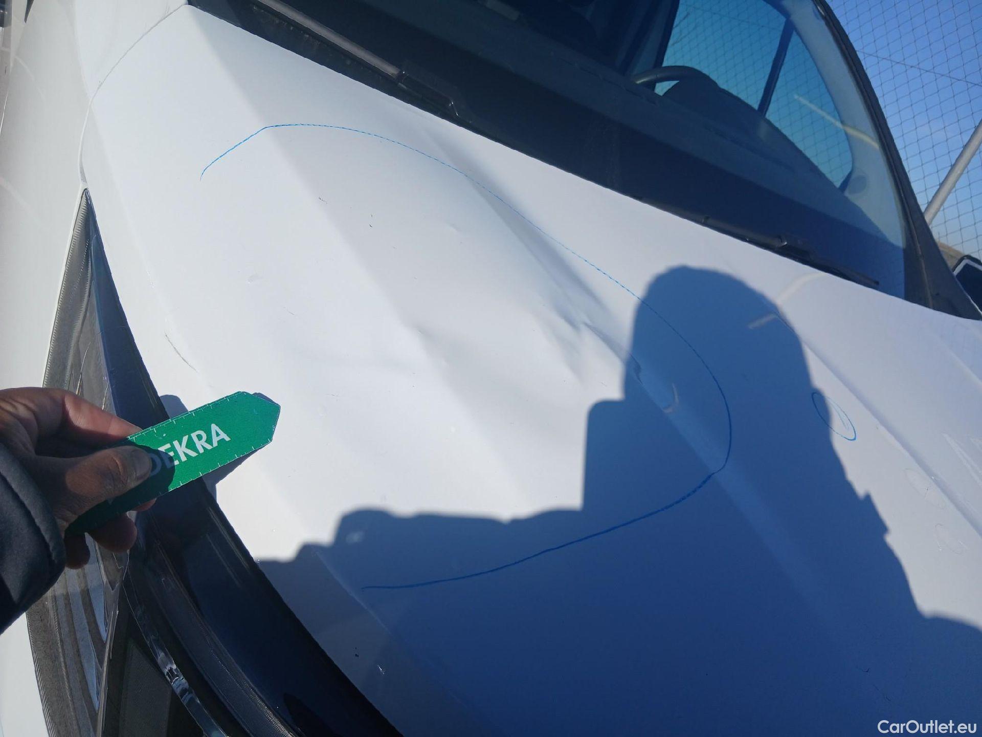  Renault  Trafic RENAULT  / 2021 / 4P / furgón Furgón L1H1 Blue dCi 96 Kw (130 CV) CUA #22