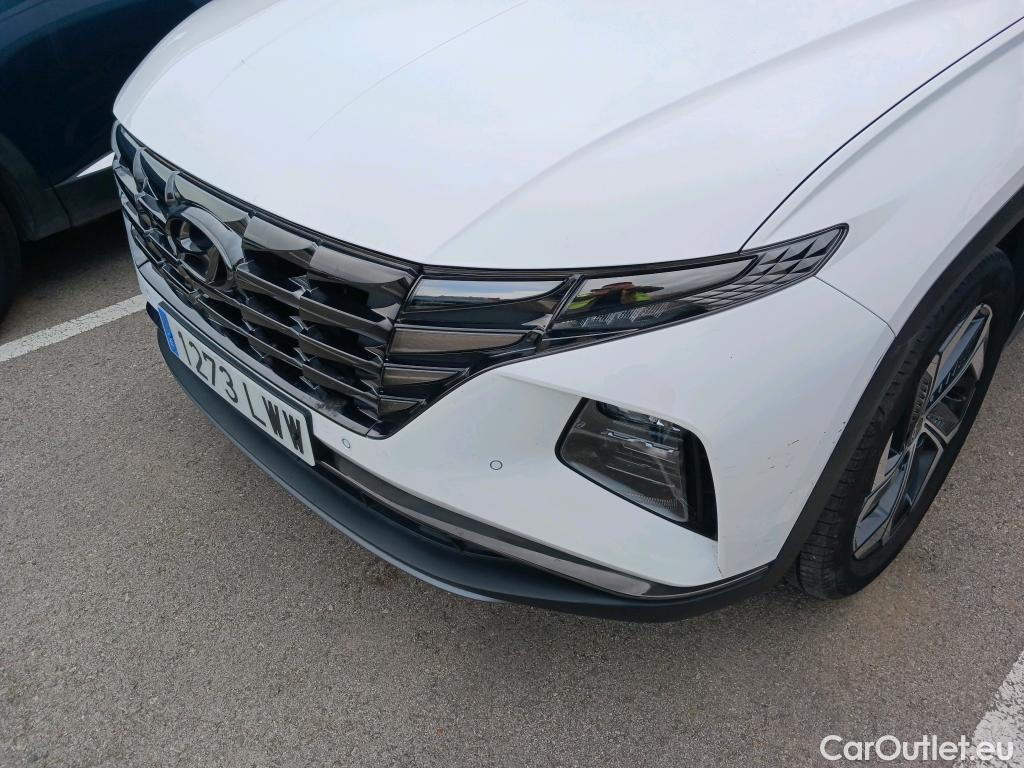  Hyundai  Tucson HYUNDAI  / 2020 / 5P / todoterreno 1.6 TGDI 169kW HEV Tecno Auto 2C #17