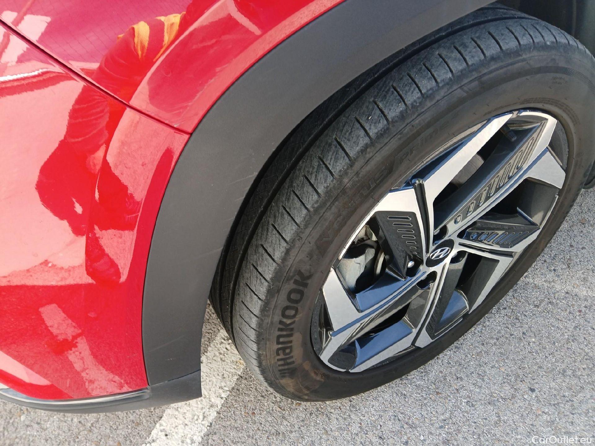  Hyundai  Tucson HYUNDAI  / 2020 / 5P / todoterreno 1.6 TGDI 169kW HEV Tecno Auto 2C #8