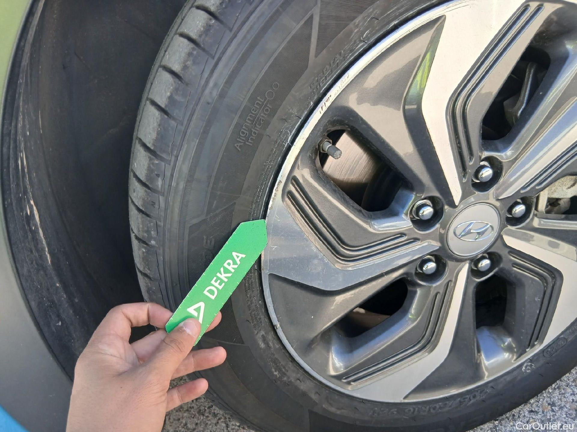  Hyundai  Konna HYUNDAI Kona / 2020 / 5P / todoterreno 1.6 GDI HEV Tecno 2C DCT #10