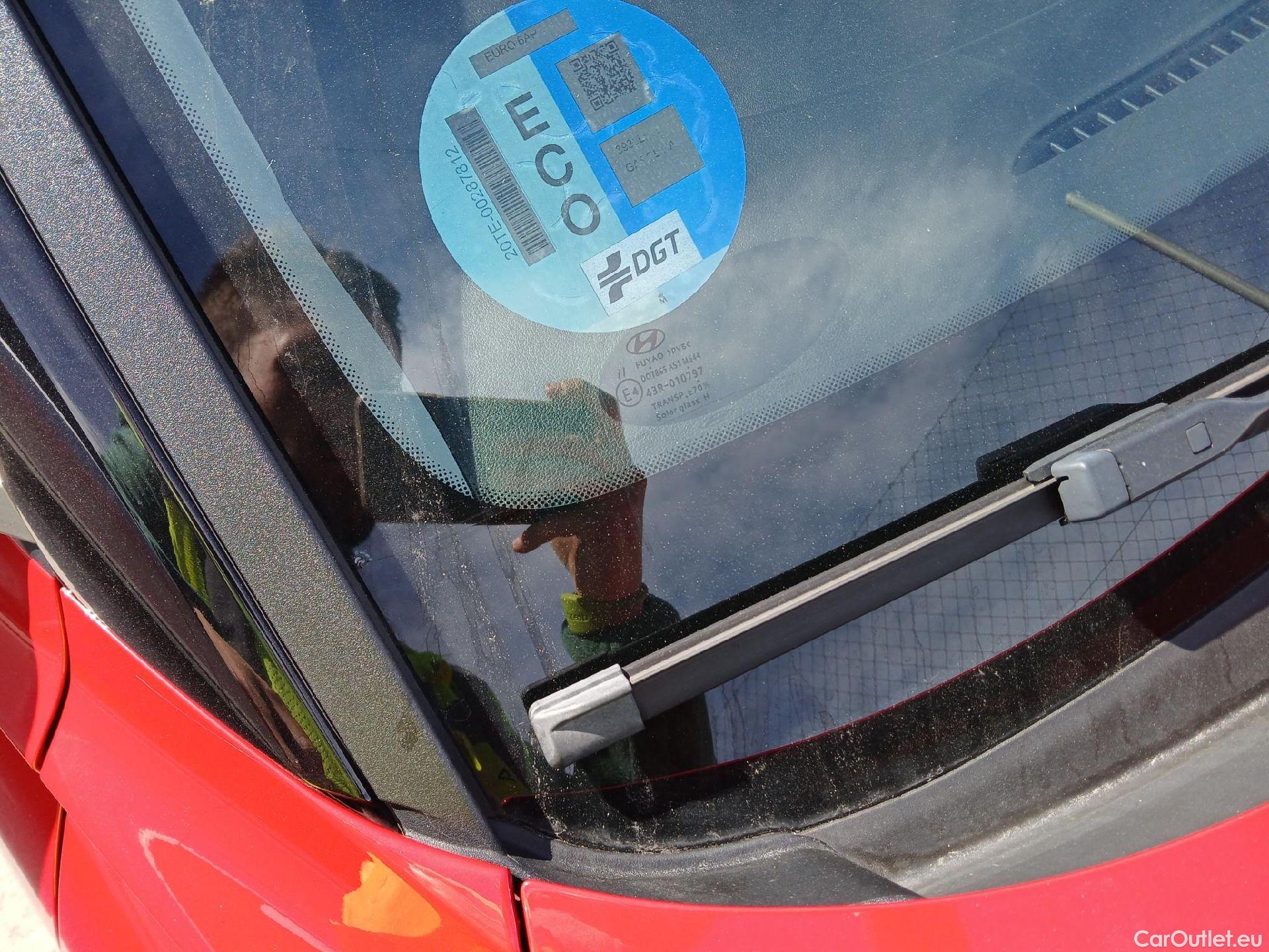  Hyundai  Tucson HYUNDAI  / 2020 / 5P / todoterreno 1.6 TGDI 169kW HEV Tecno Auto 2C #30