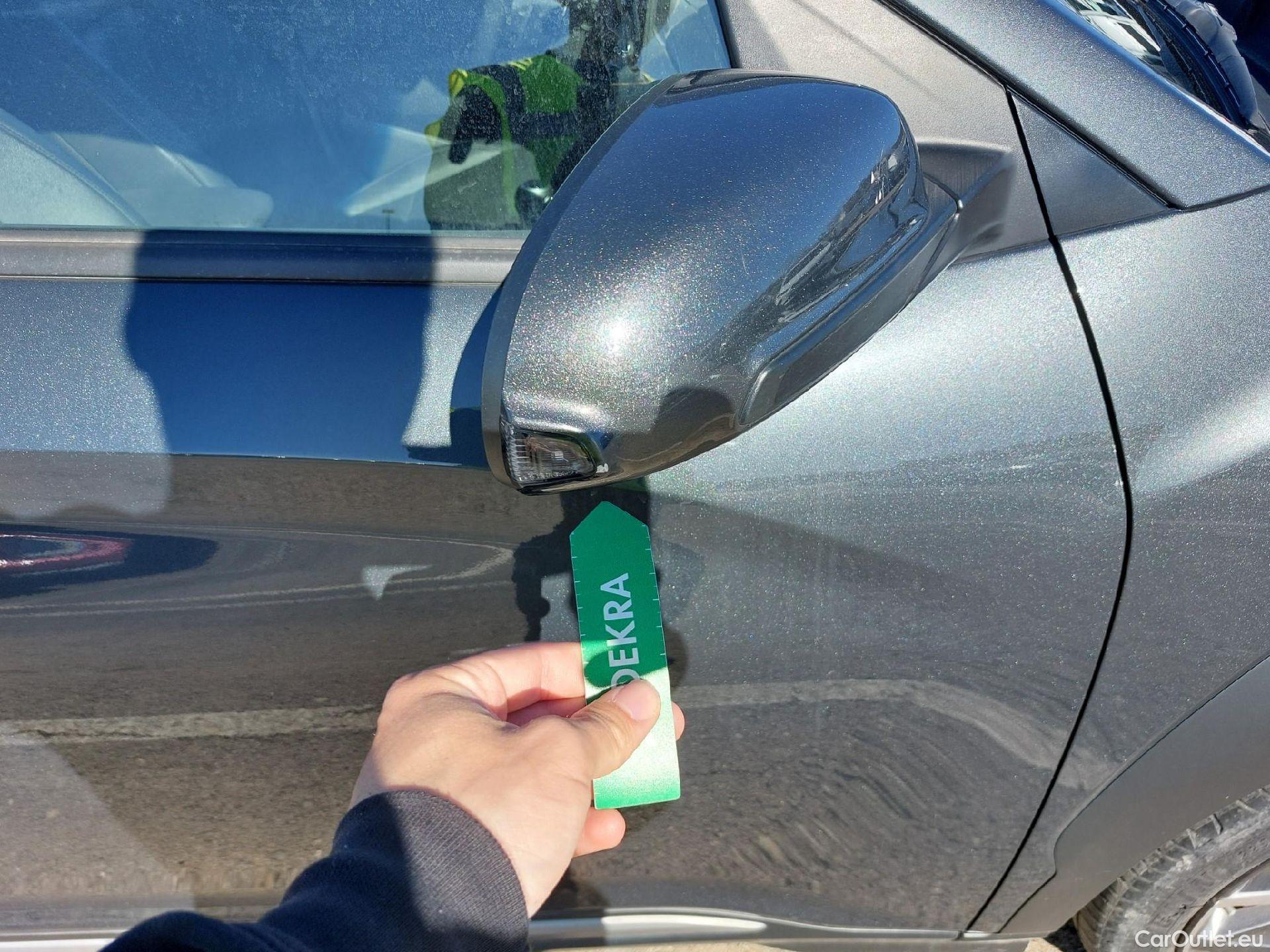  Hyundai  Konna HYUNDAI Kona / 2020 / 5P / todoterreno 1.6 GDI HEV Style Sky DCT #21