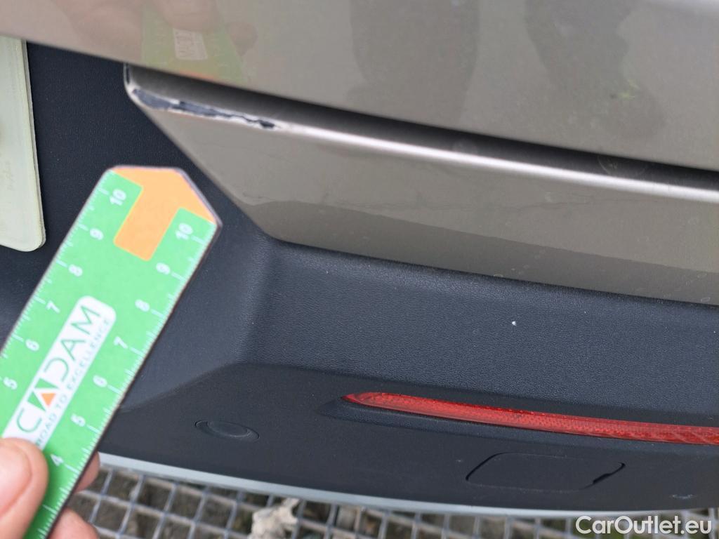  Volvo  XC 40 VOLVO XC40 / 2021 / 5P / todoterreno 1.5 T4 Recharge PHEV Core Auto #36