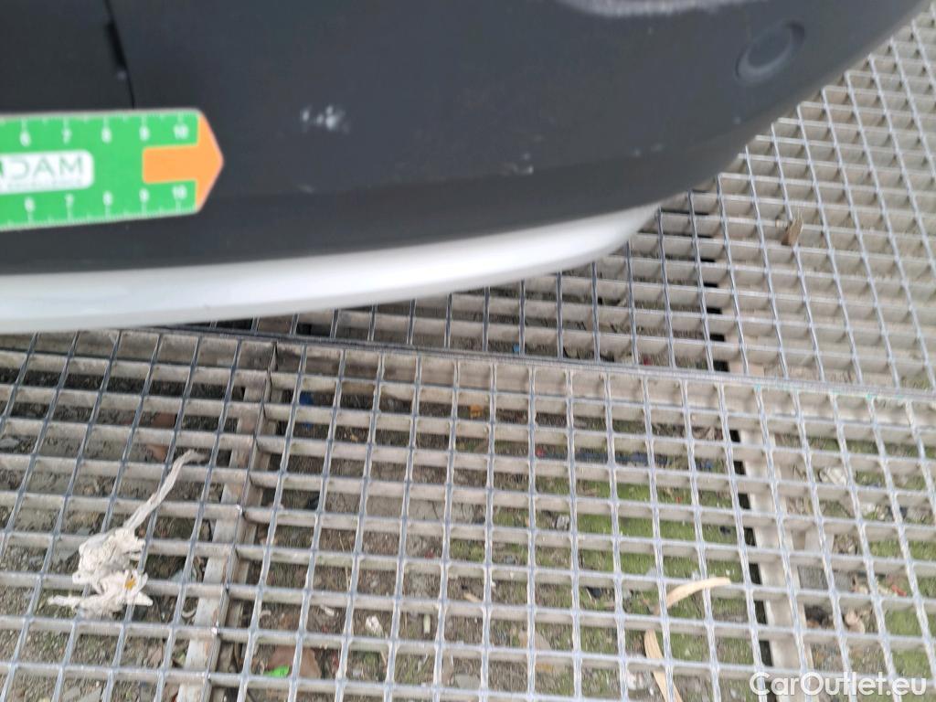  Volvo  XC 40 VOLVO XC40 / 2021 / 5P / todoterreno 1.5 T4 Recharge PHEV Core Auto #17