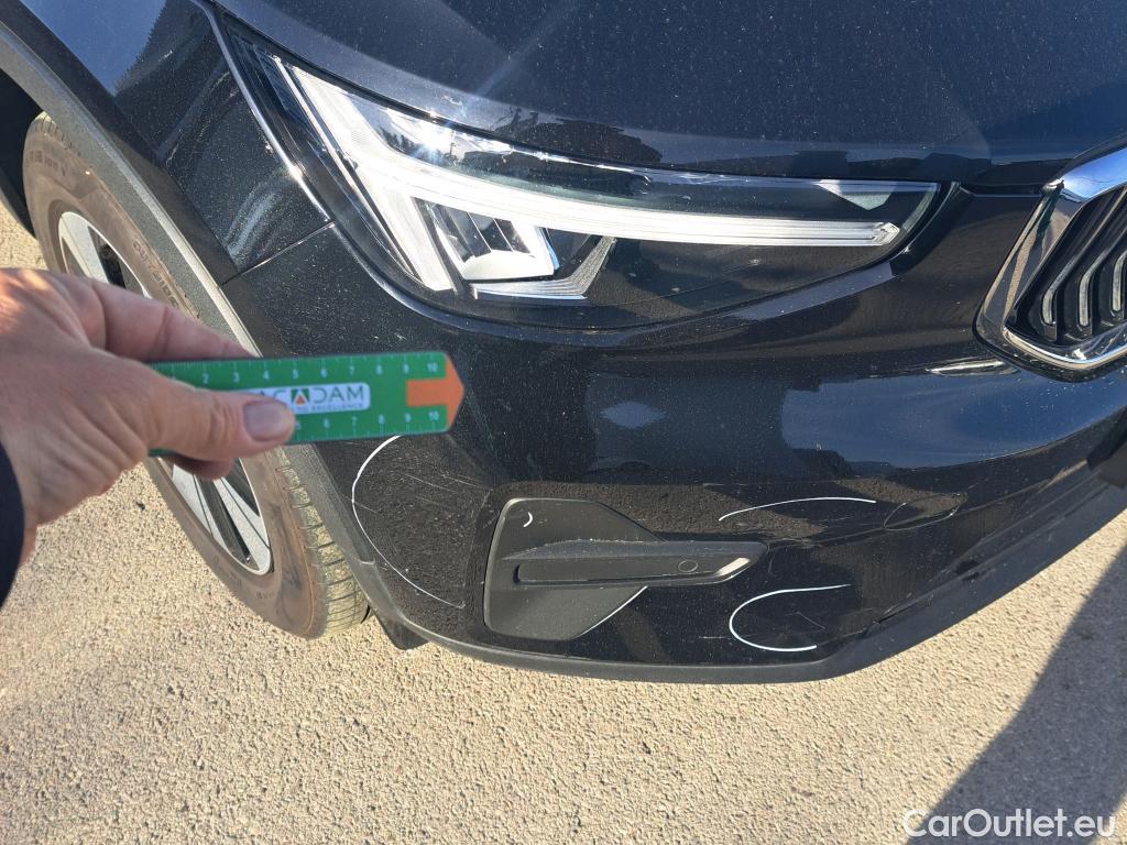  Volvo  XC 40 VOLVO XC40 / 2021 / 5P / todoterreno 1.5 T4 Recharge PHEV Core Auto #33