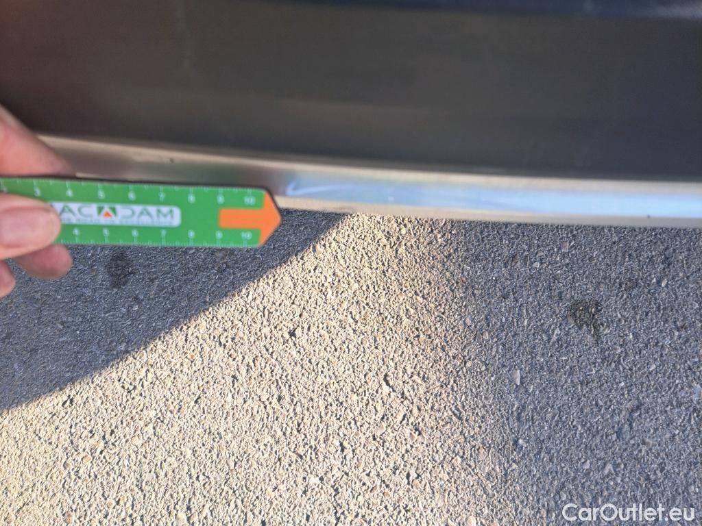  Volvo  XC 40 VOLVO XC40 / 2021 / 5P / todoterreno 1.5 T4 Recharge PHEV Core Auto #14