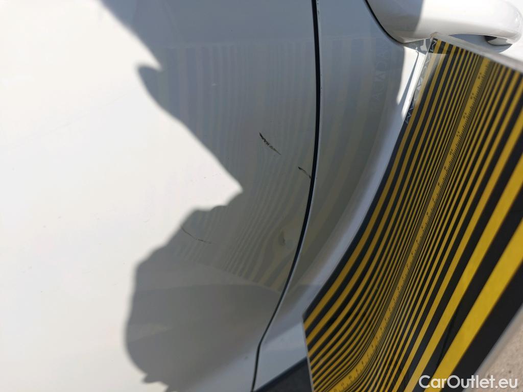  Hyundai  Bayon HYUNDAI  / 2021 / 5P / todoterreno 1.2 MPI Maxx #7