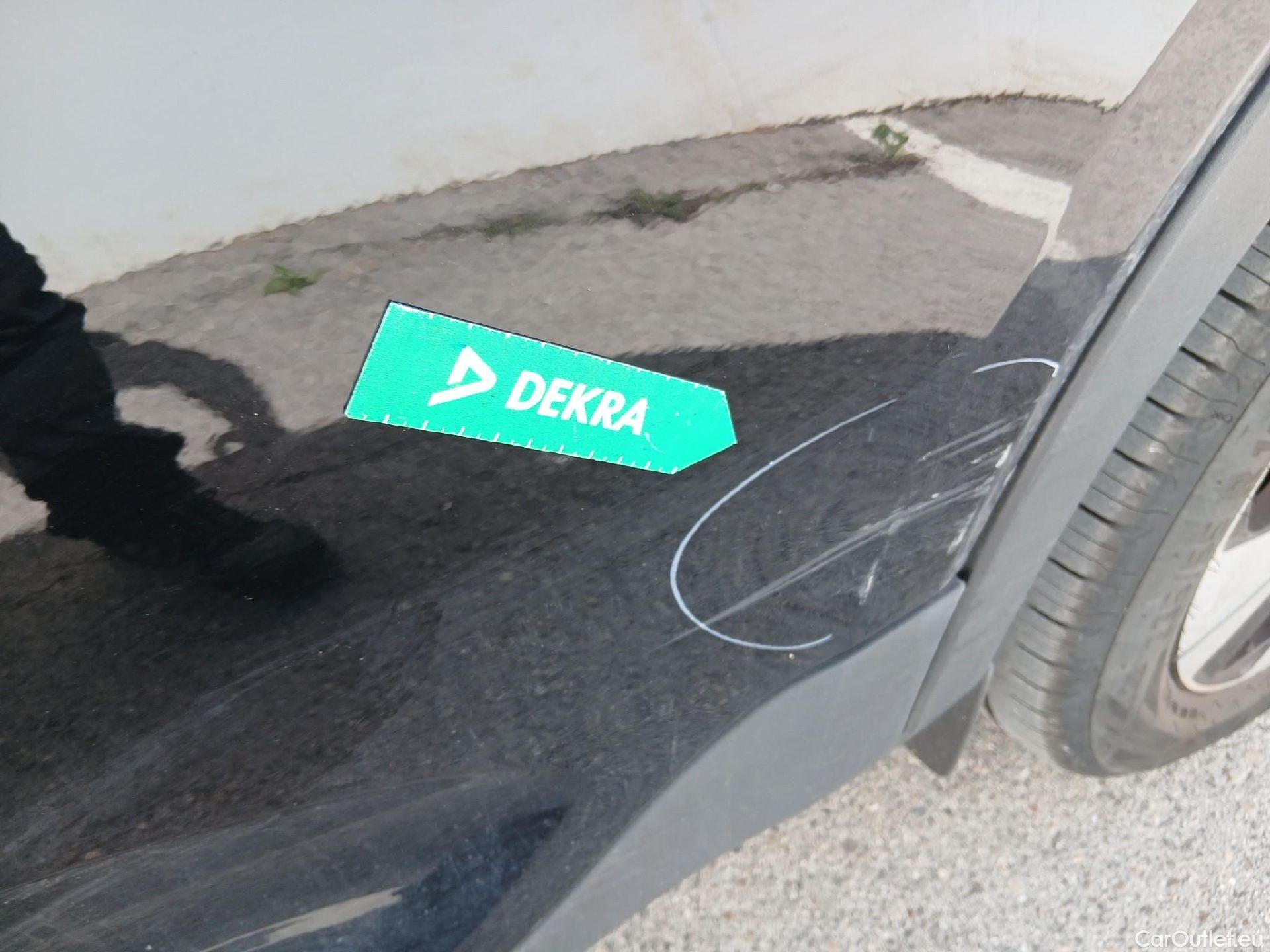  Volvo  XC 40 VOLVO XC40 / 2017 / 5P / todoterreno 1.5 T2 Momentum Pro #23