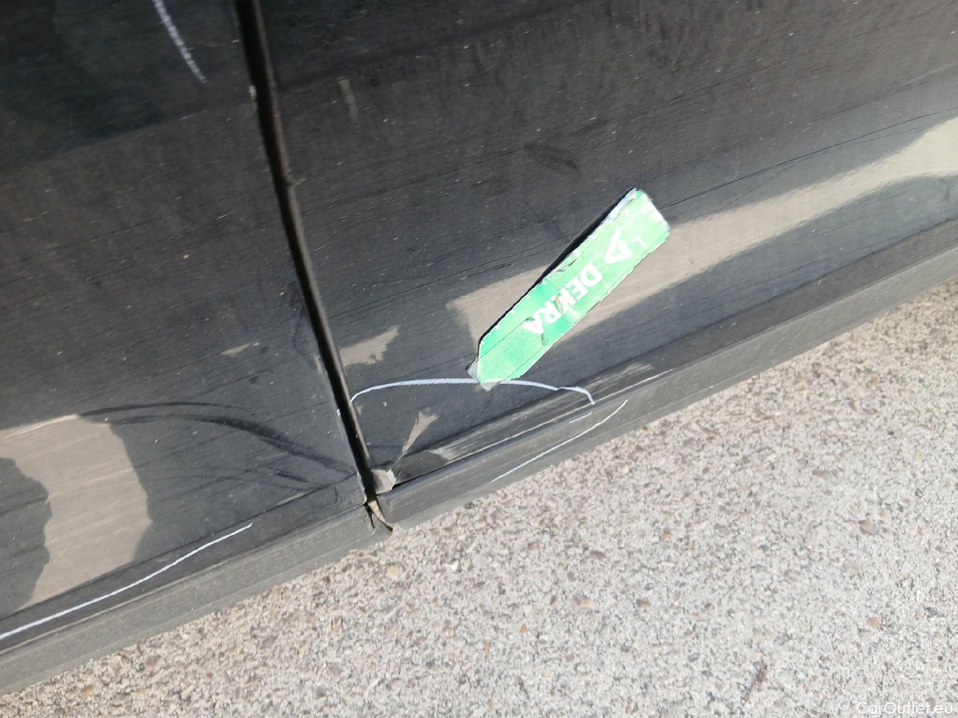  Volvo  XC 40 VOLVO XC40 / 2017 / 5P / todoterreno 1.5 T4 Twin Recharge Inscription Ex Auto #16