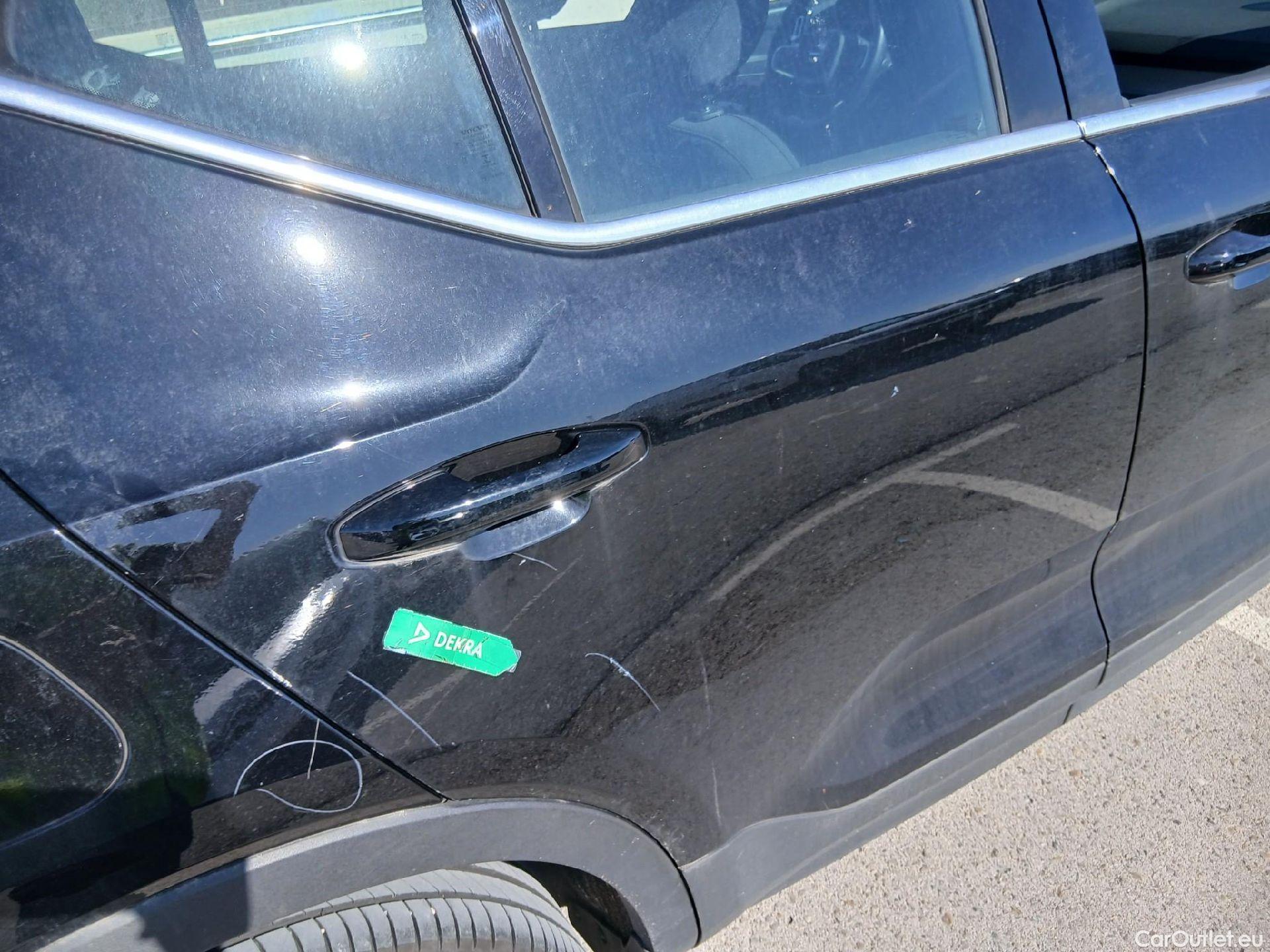  Volvo  XC 40 VOLVO XC40 / 2017 / 5P / todoterreno 1.5 T4 Twin Recharge Inscription Ex Auto #47