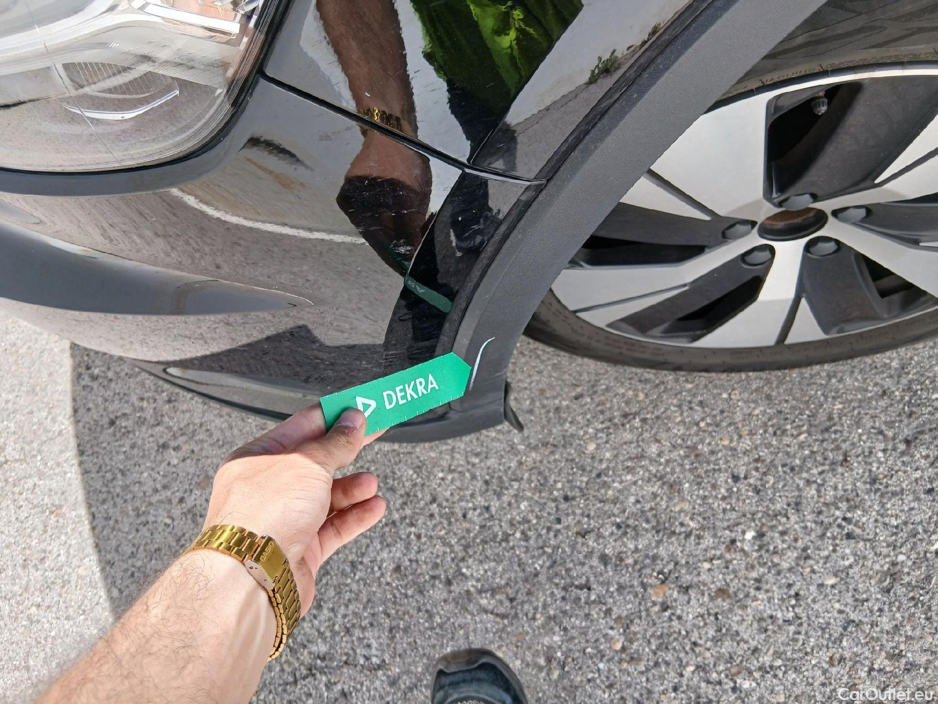  Volvo  XC 40 VOLVO XC40 / 2017 / 5P / todoterreno 1.5 T2 Momentum Pro #17