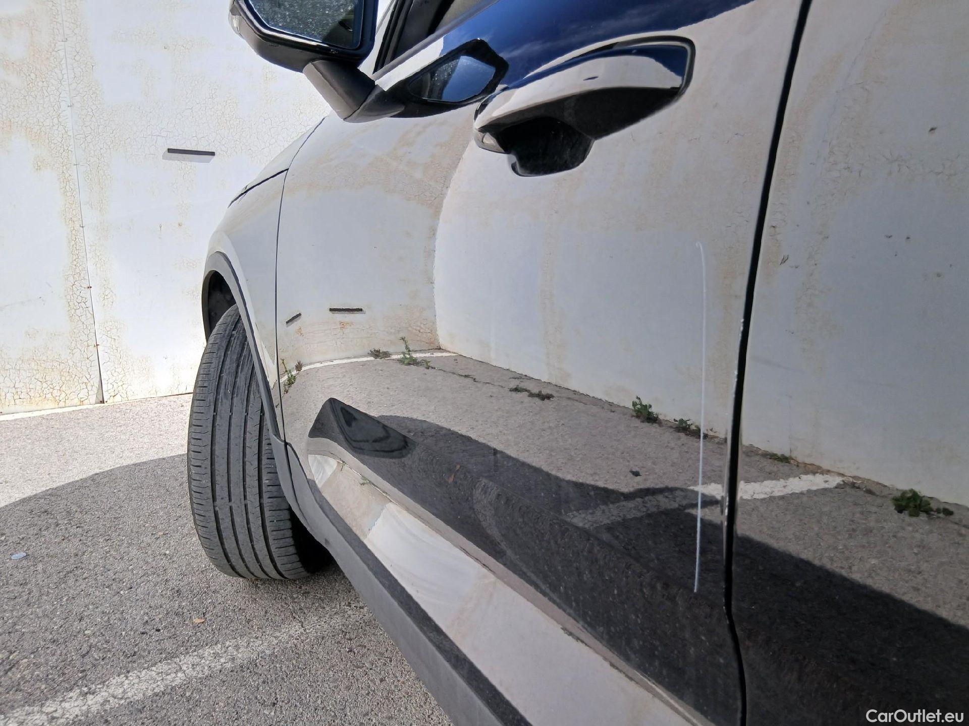  Volvo  XC 40 VOLVO XC40 / 2017 / 5P / todoterreno 1.5 T2 Momentum Pro #20