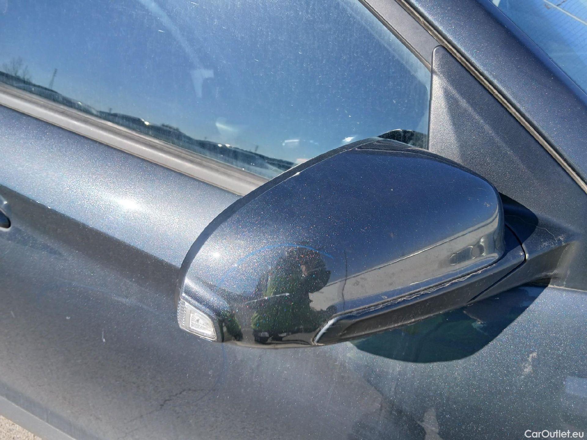  Hyundai  Konna HYUNDAI Kona / 2017 / 5P / todoterreno 1.0 TGDI SLE 4X2(SP) #20