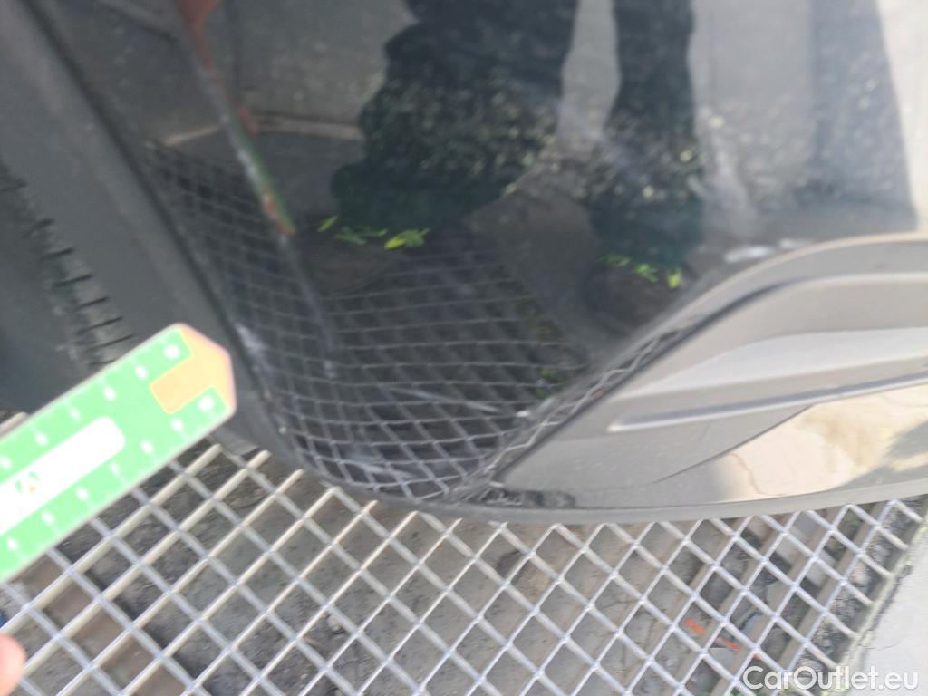  Volvo  XC 40 VOLVO XC40 / 2021 / 5P / todoterreno 1.5 T4 Recharge PHEV Core Auto #31