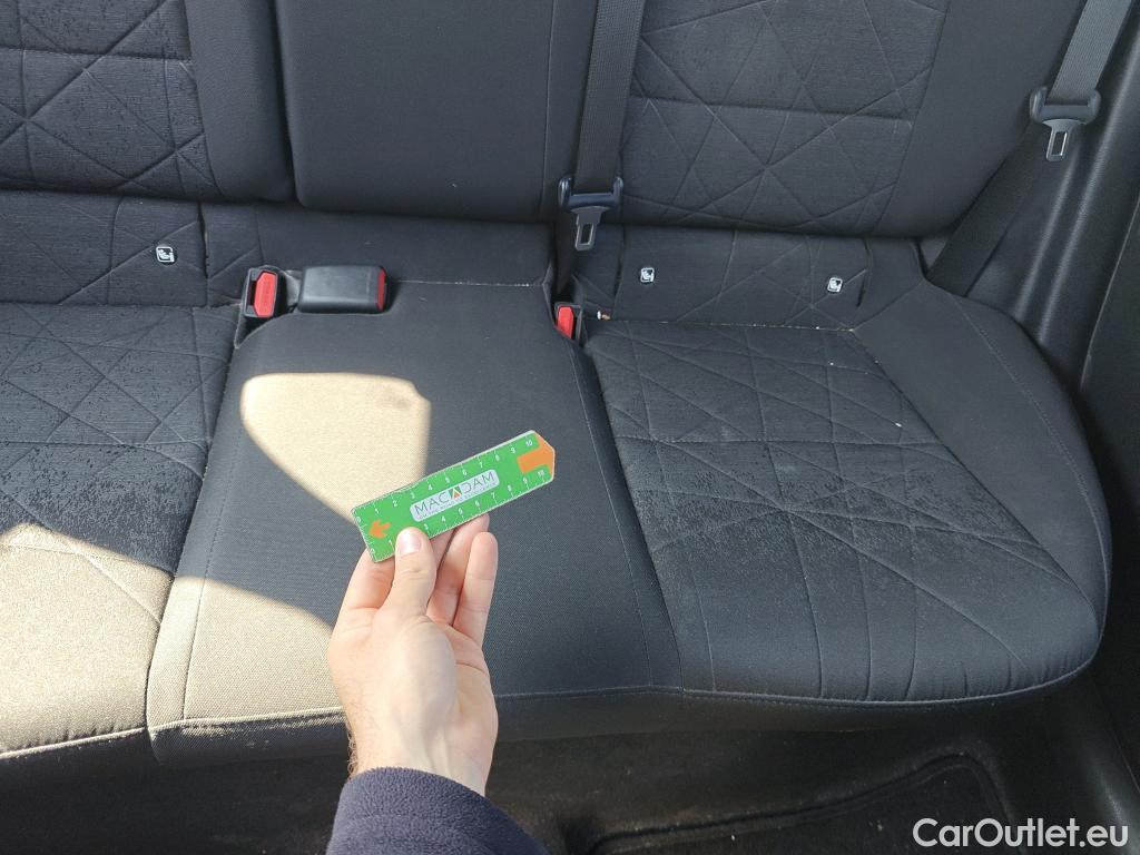  Hyundai  Bayon HYUNDAI  / 2021 / 5P / todoterreno 1.2 MPI Maxx #49