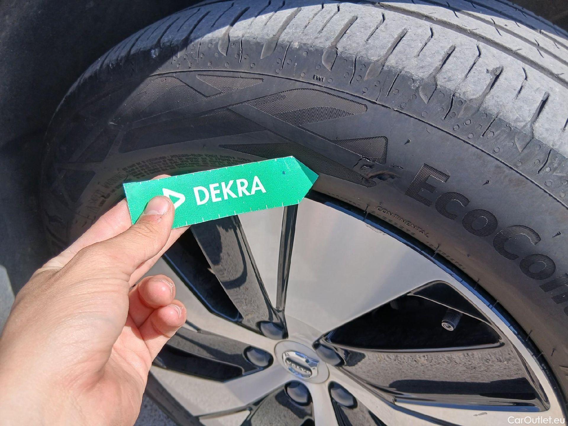  Volvo  XC 40 VOLVO XC40 / 2017 / 5P / todoterreno 1.5 T4 Twin Recharge Inscription Ex Auto #42