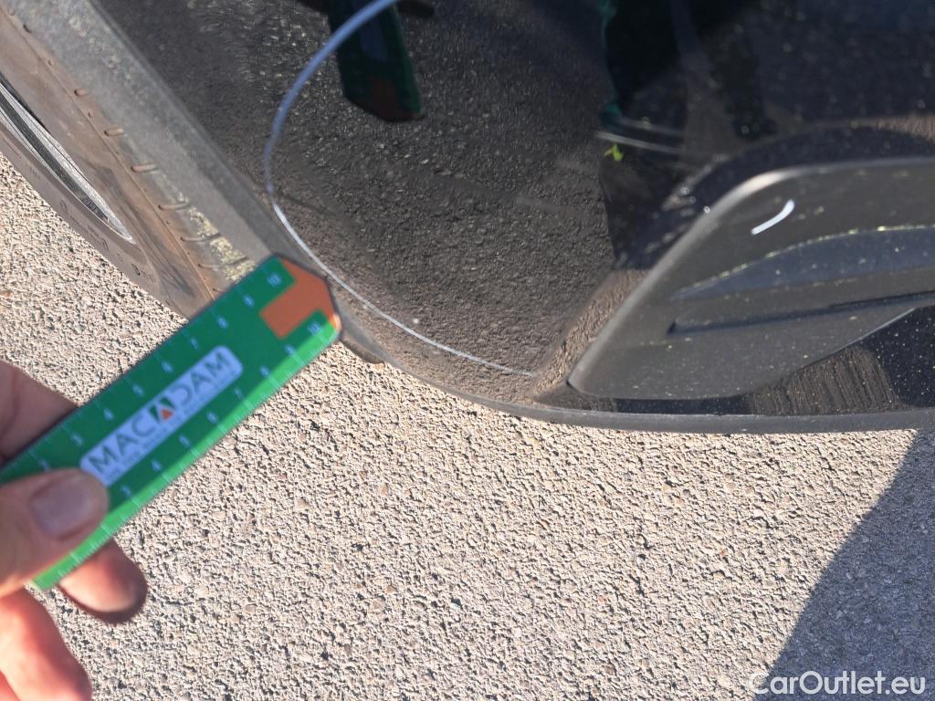  Volvo  XC 40 VOLVO XC40 / 2021 / 5P / todoterreno 1.5 T4 Recharge PHEV Core Auto #23