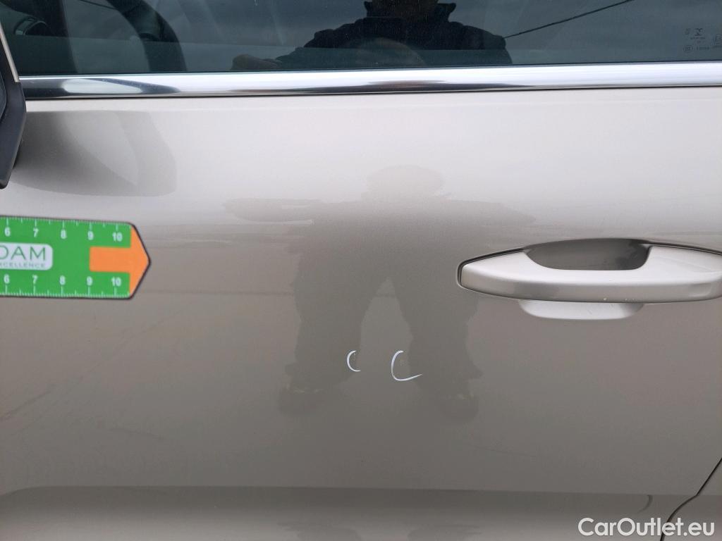  Volvo  XC 40 VOLVO XC40 / 2021 / 5P / todoterreno 1.5 T4 Recharge PHEV Core Auto #62