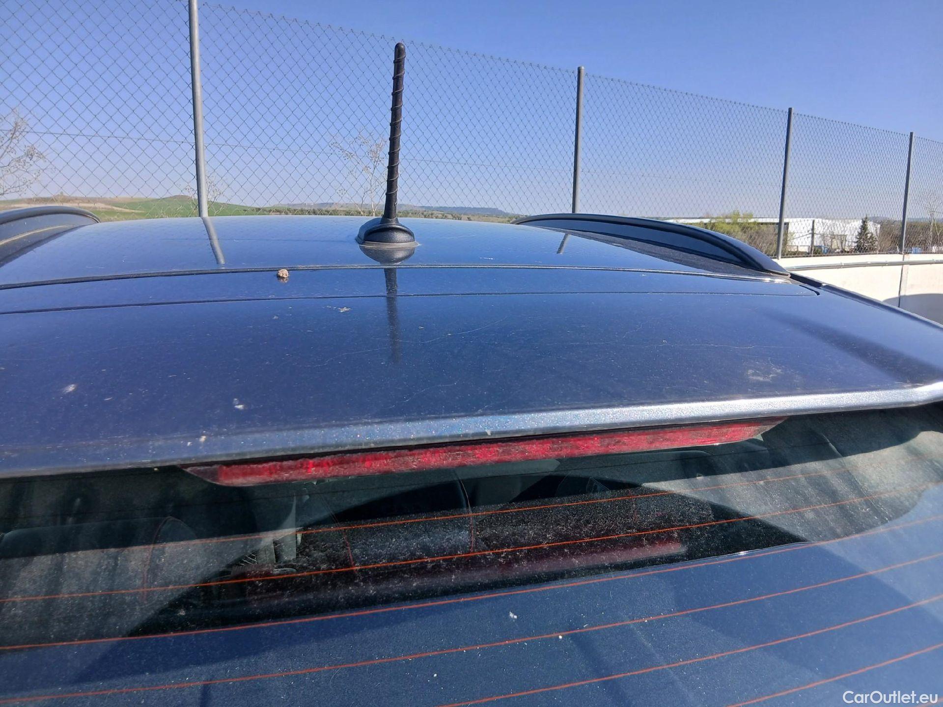  Hyundai  Konna HYUNDAI Kona / 2017 / 5P / todoterreno 1.0 TGDI SLE 4X2(SP) #11