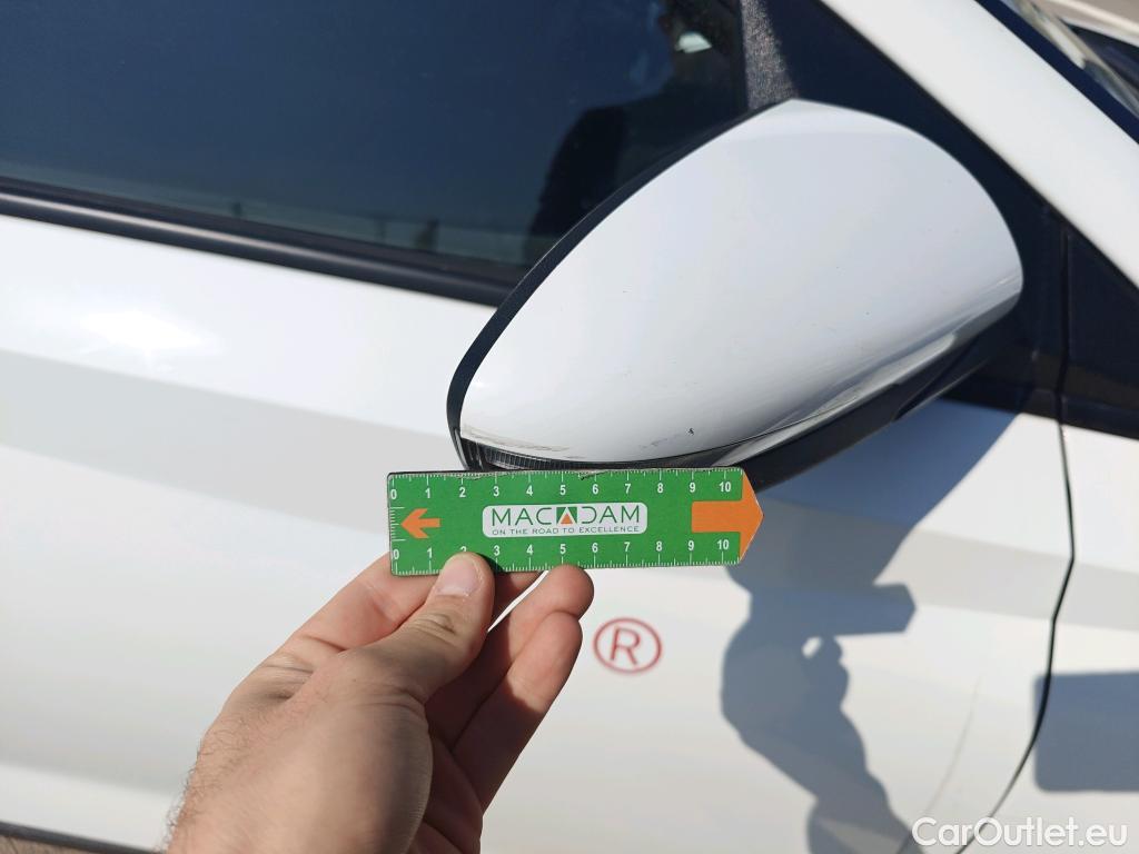  Hyundai  Bayon HYUNDAI  / 2021 / 5P / todoterreno 1.2 MPI Maxx #52