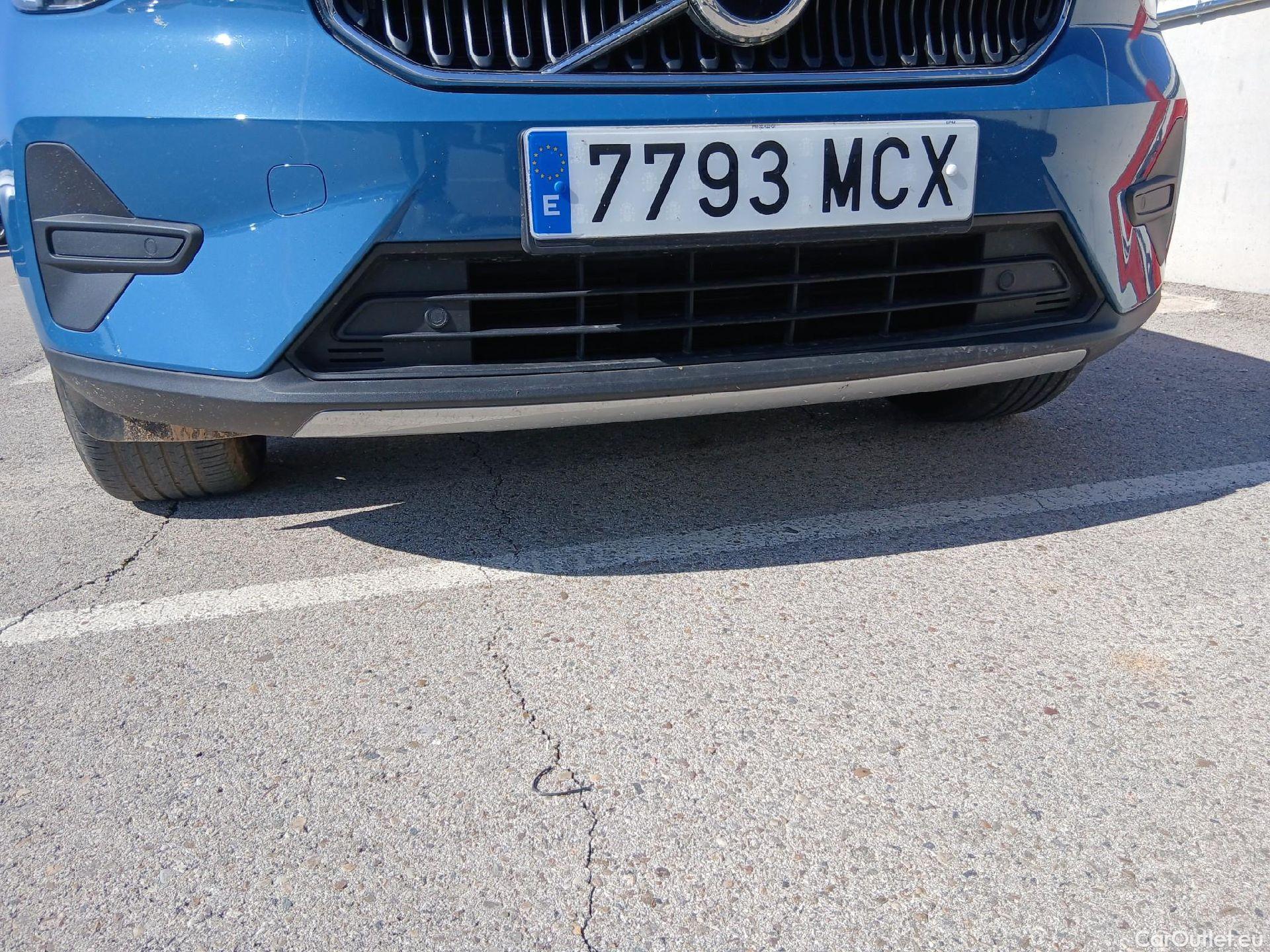  Volvo  XC 40 VOLVO XC40 / 2021 / 5P / todoterreno 2.0 B3 G Core Auto #4