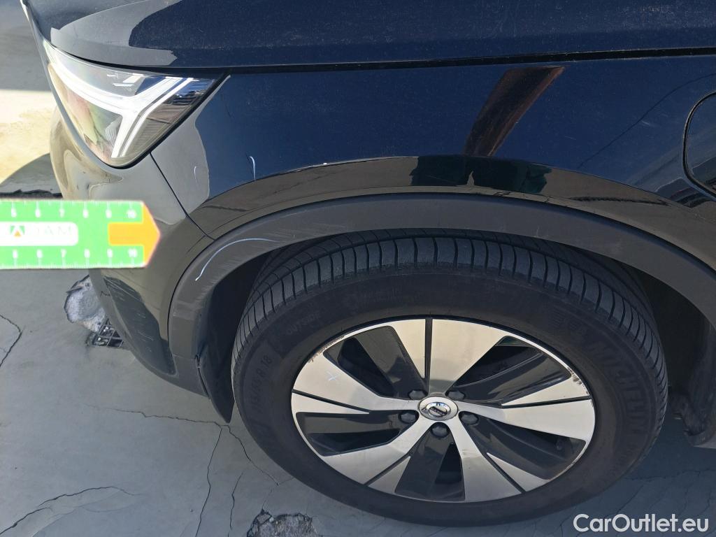 Volvo  XC 40 VOLVO XC40 / 2021 / 5P / todoterreno 1.5 T4 Recharge PHEV Core Auto #48