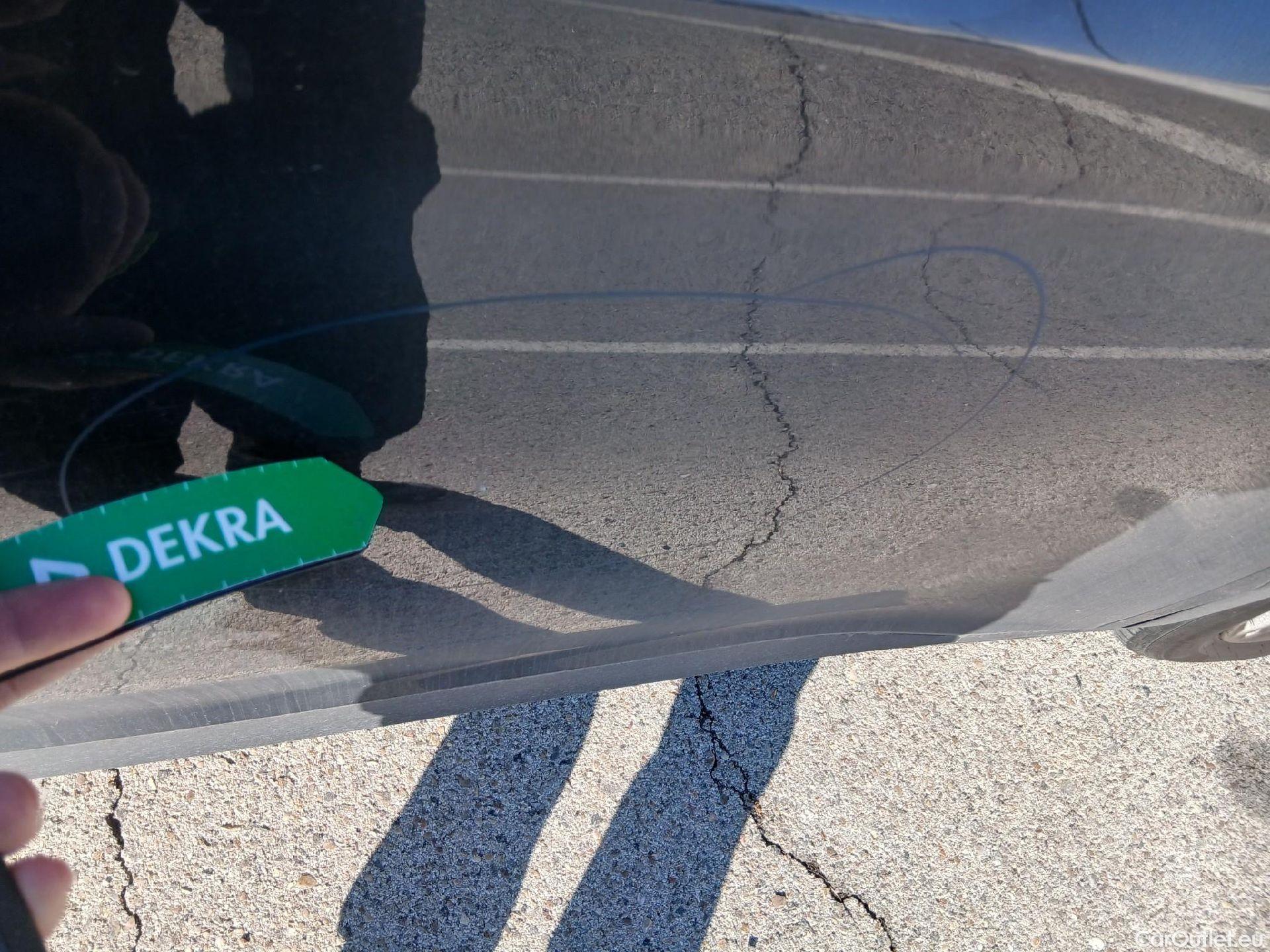  Hyundai  Konna HYUNDAI Kona / 2017 / 5P / todoterreno 1.0 TGDI SLE 4X2(SP) #18