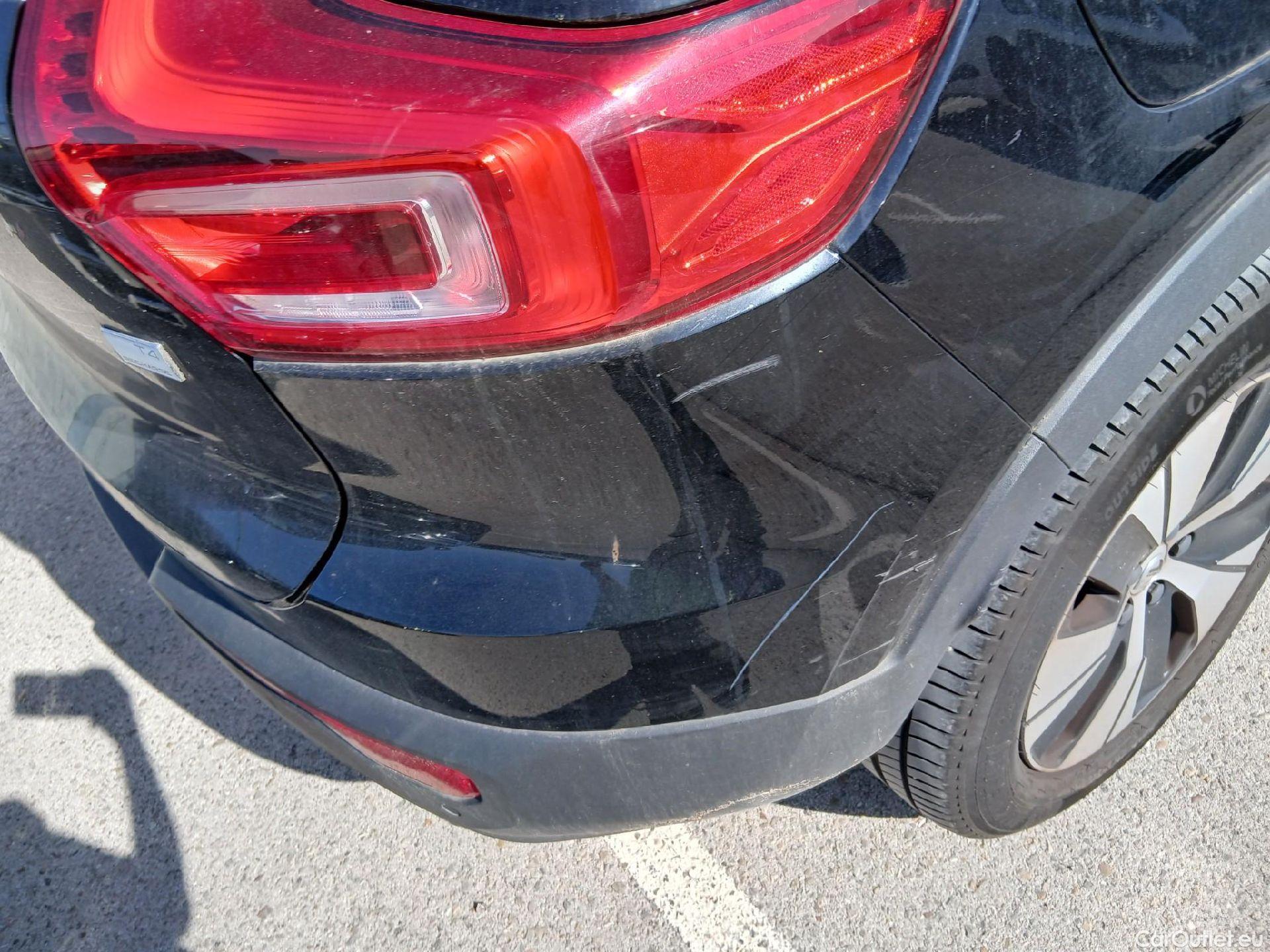  Volvo  XC 40 VOLVO XC40 / 2017 / 5P / todoterreno 1.5 T4 Twin Recharge Inscription Ex Auto #34