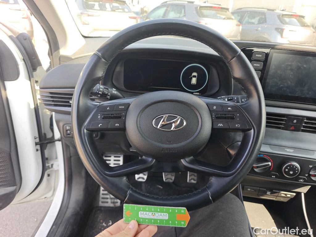  Hyundai  Bayon HYUNDAI  / 2021 / 5P / todoterreno 1.2 MPI Maxx #26