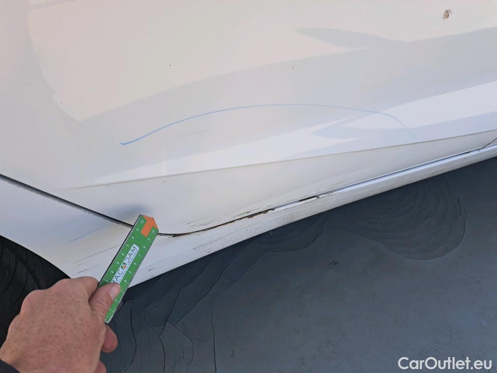  Hyundai  i20 HYUNDAI  / 2020 / 5P / berlina con portón 1.2 MPI Klass #6