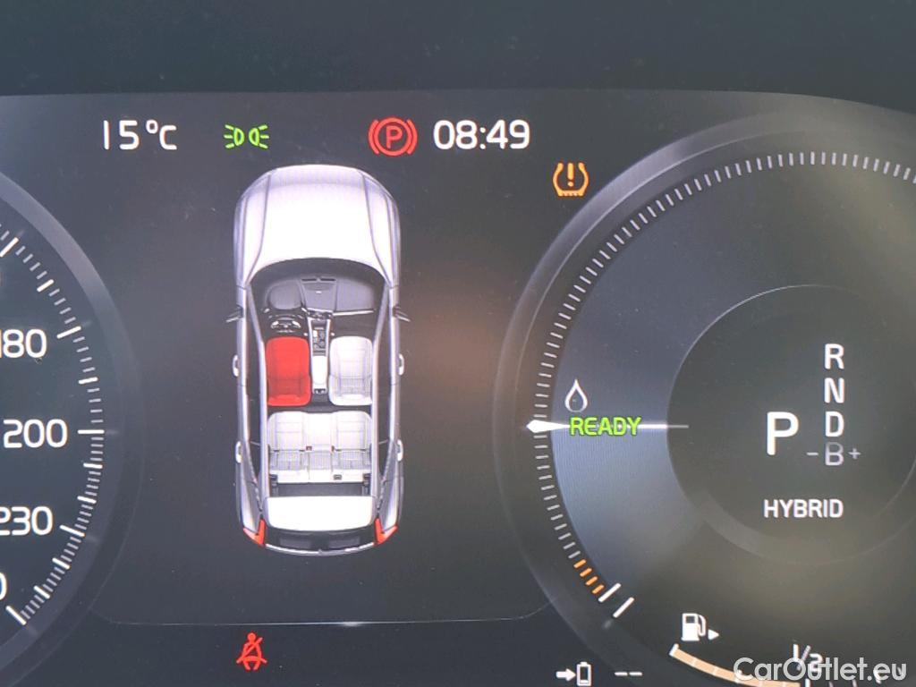  Volvo  XC 40 VOLVO XC40 / 2021 / 5P / todoterreno 1.5 T4 Recharge PHEV Core Auto #32