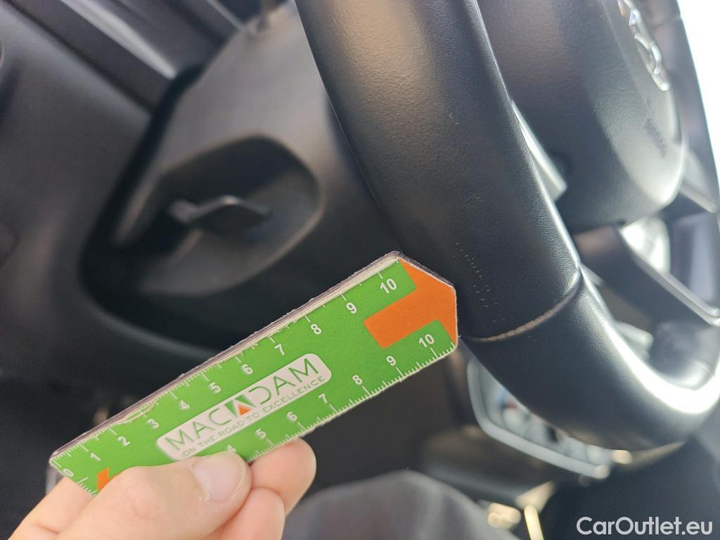  Hyundai  Bayon HYUNDAI  / 2021 / 5P / todoterreno 1.2 MPI Maxx #27