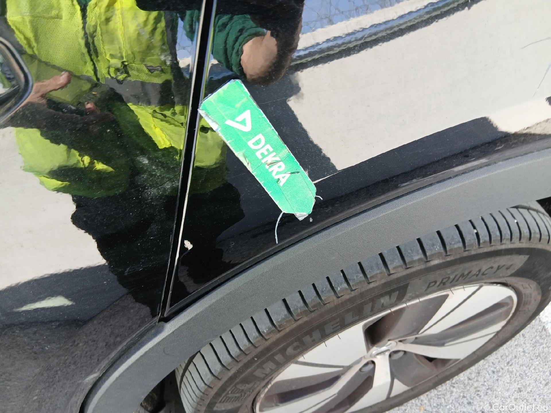  Volvo  XC 40 VOLVO XC40 / 2017 / 5P / todoterreno 1.5 T4 Twin Recharge Inscription Ex Auto #25