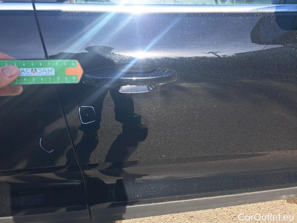  Volvo  XC 40 VOLVO XC40 / 2021 / 5P / todoterreno 1.5 T4 Recharge PHEV Core Auto #27