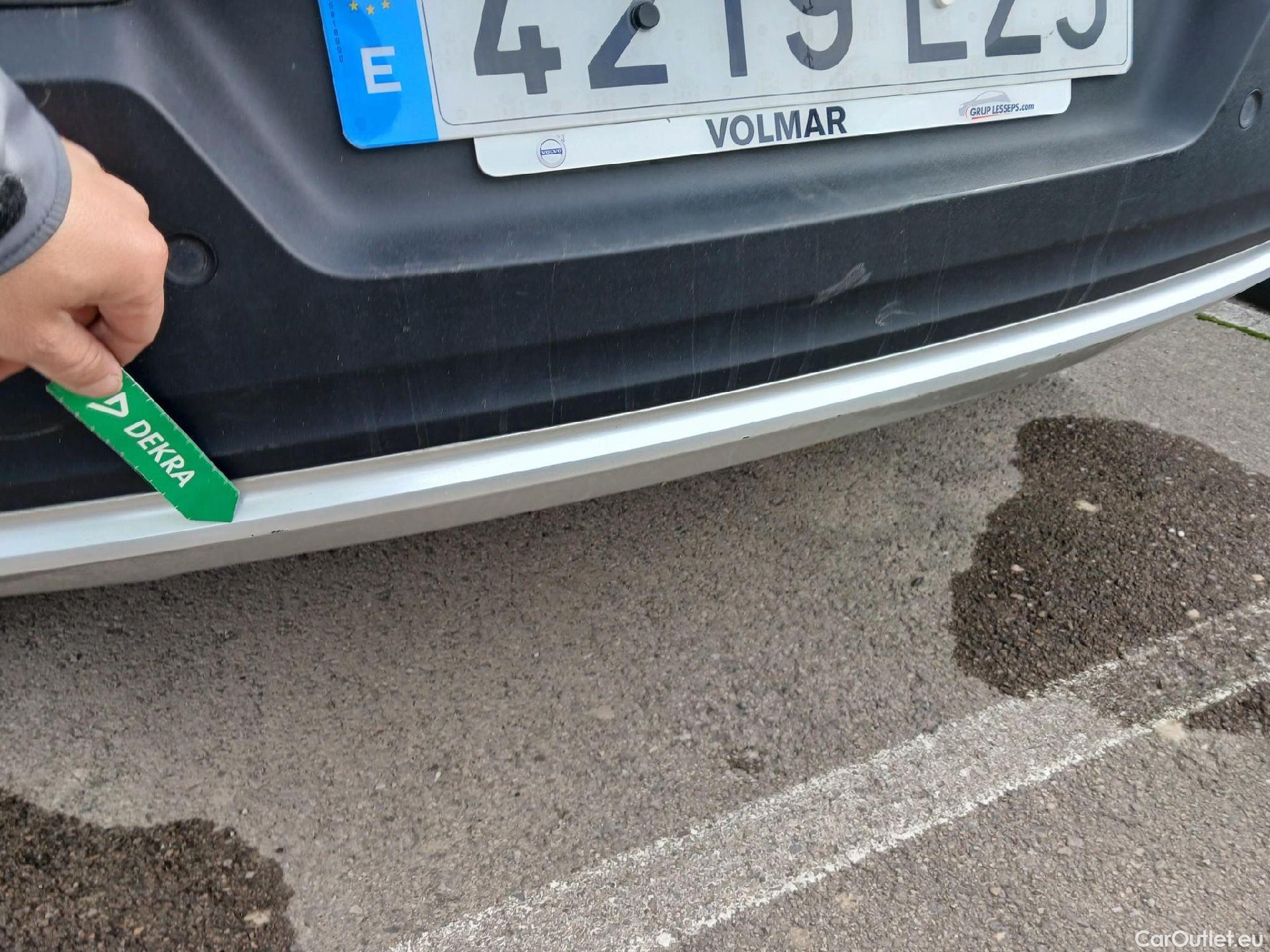  Volvo  XC 40 VOLVO XC40 / 2021 / 5P / todoterreno 2.0 B3 G Core Auto #6