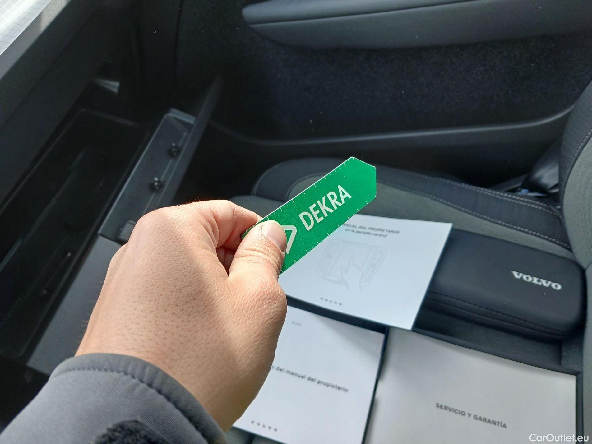  Volvo  XC 40 VOLVO XC40 / 2021 / 5P / todoterreno 2.0 B3 G Core Auto #8