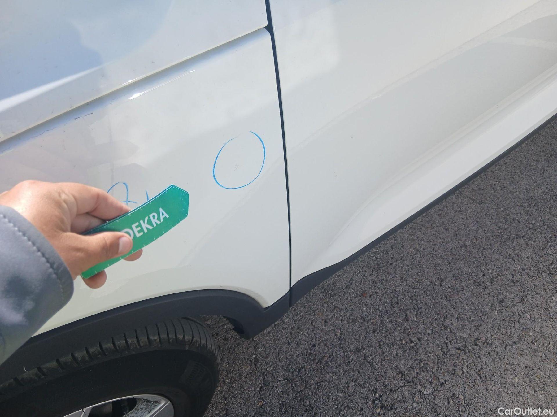  Volvo  XC 40 VOLVO XC40 / 2017 / 5P / todoterreno 1.5 T2 Momentum Core Auto #7