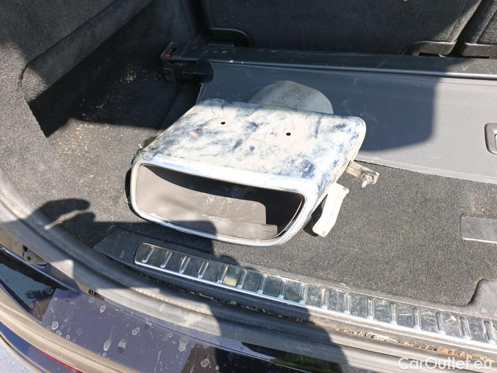  Volvo  XC90 VOLVO  / 2019 / 5P / todoterreno 2.0 B5 D AWD Momentum Auto #17